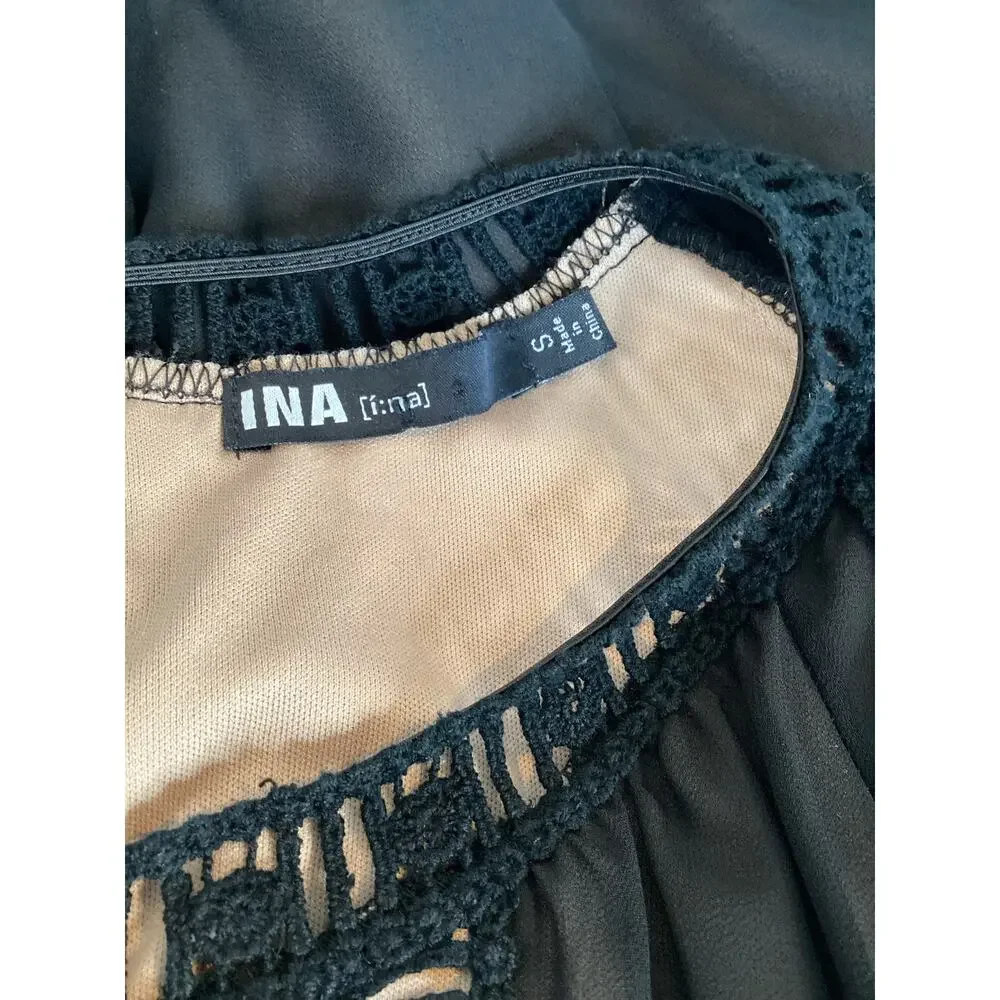 INA Cold Shoulder Bell‎ Sleeve Crochet Mini Shift Dress Black S